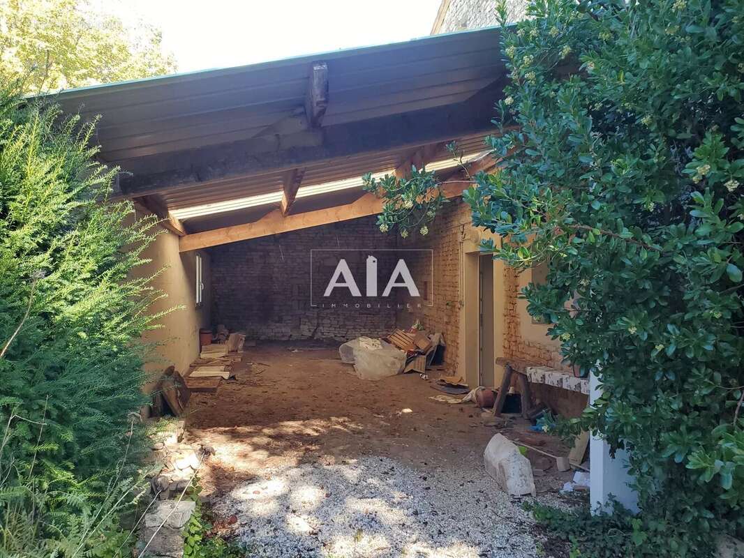 Maison à THEIL-RABIER