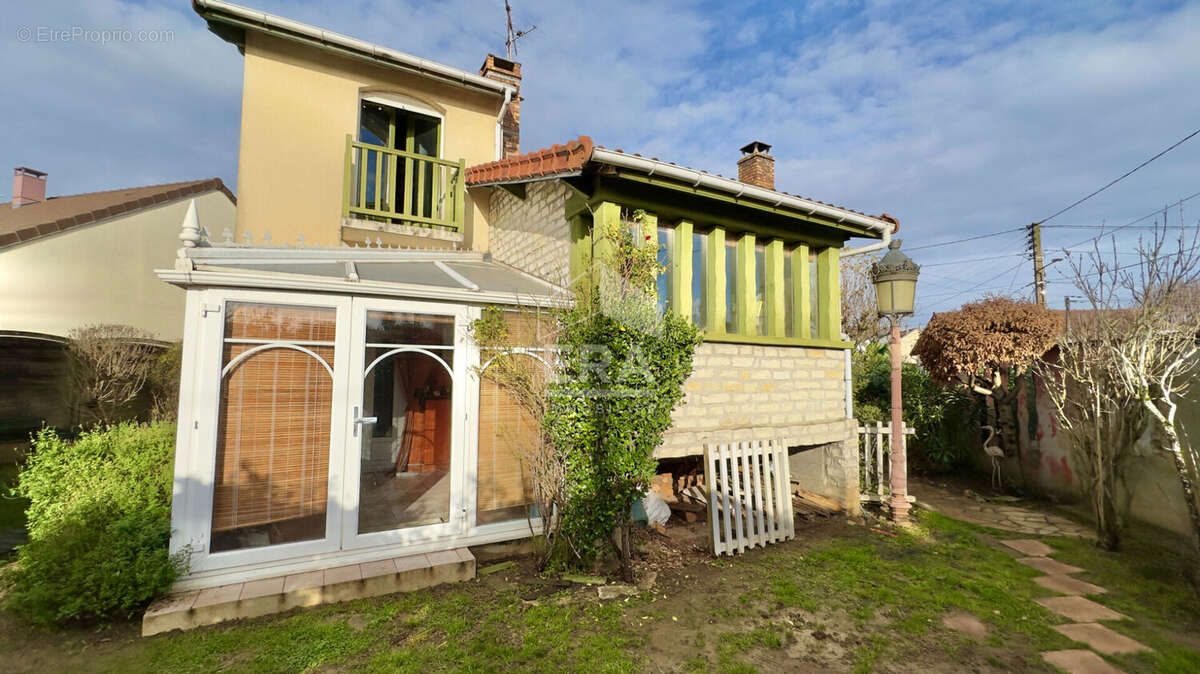 Maison à ATHIS-MONS