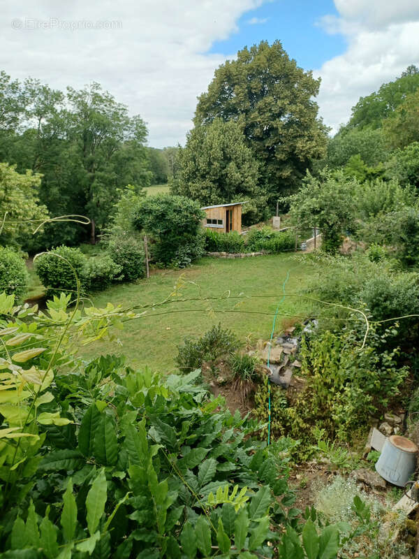 Maison à BEAUMONT-LA-FERRIERE
