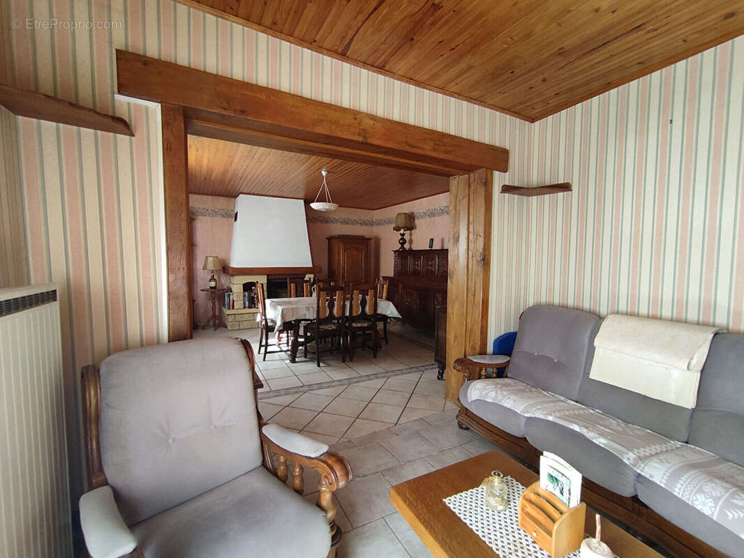 Maison à BOHAIN-EN-VERMANDOIS