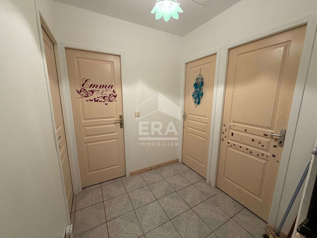 Maison à MONTEREAU-FAULT-YONNE