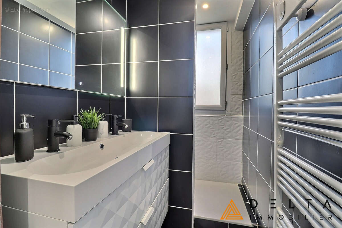 Appartement à VENISSIEUX