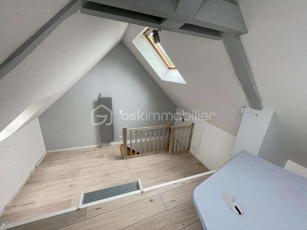 Maison à CANDE-SUR-BEUVRON