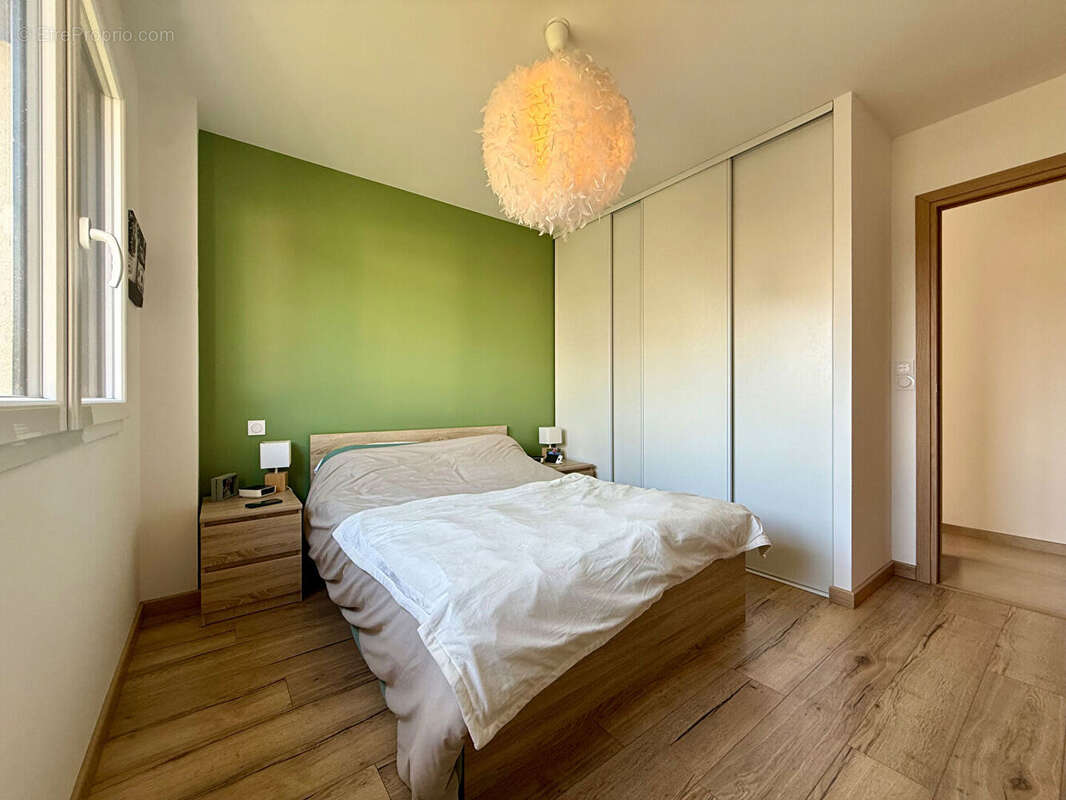 Maison à BRETTEVILLE-L&#039;ORGUEILLEUSE