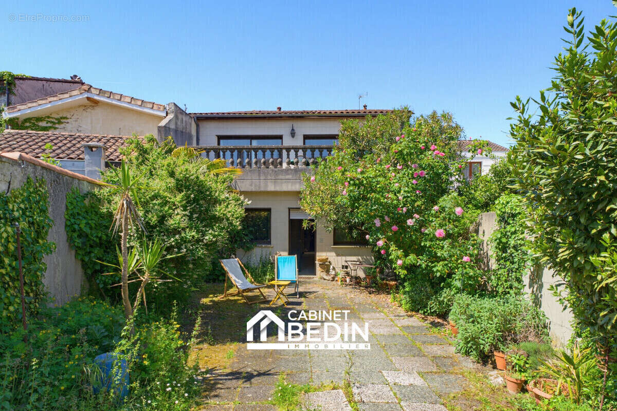 Maison 270 m² à Talence  - photo 6