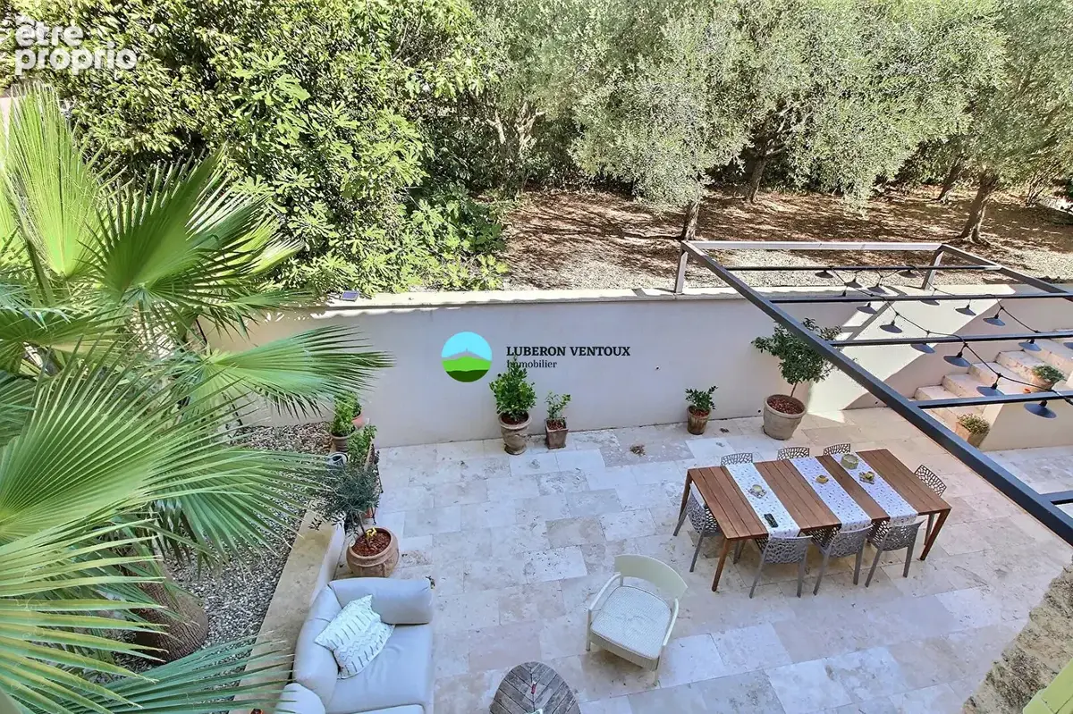 Magnifique mas en pierre entièrement rénové, charme, confort et art de vivre - photo 10