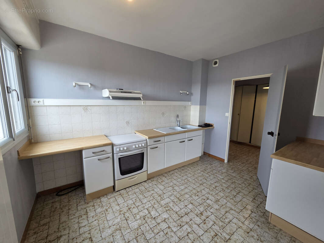 Appartement à CHARLEVILLE-MEZIERES