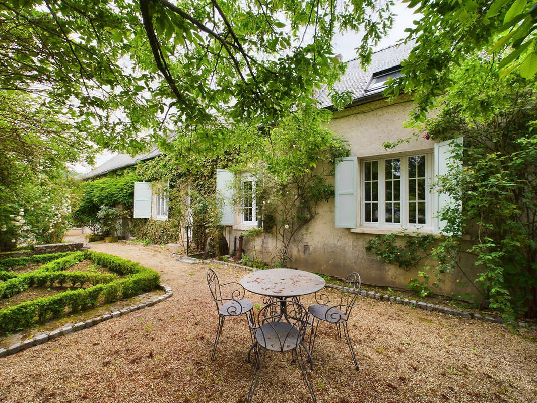 Maison à PIERREFONDS