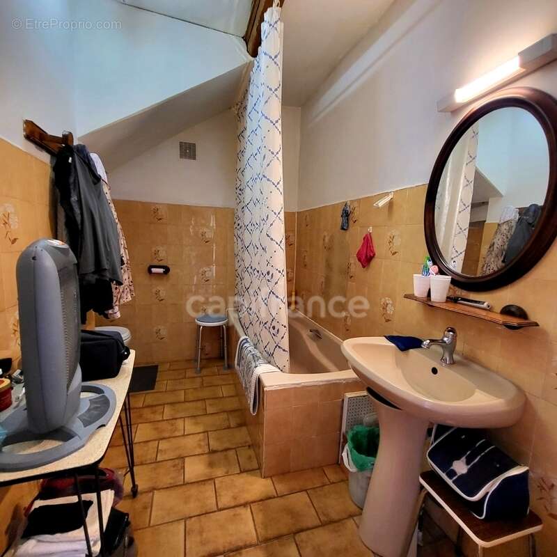 Maison à SAINT-CLAR