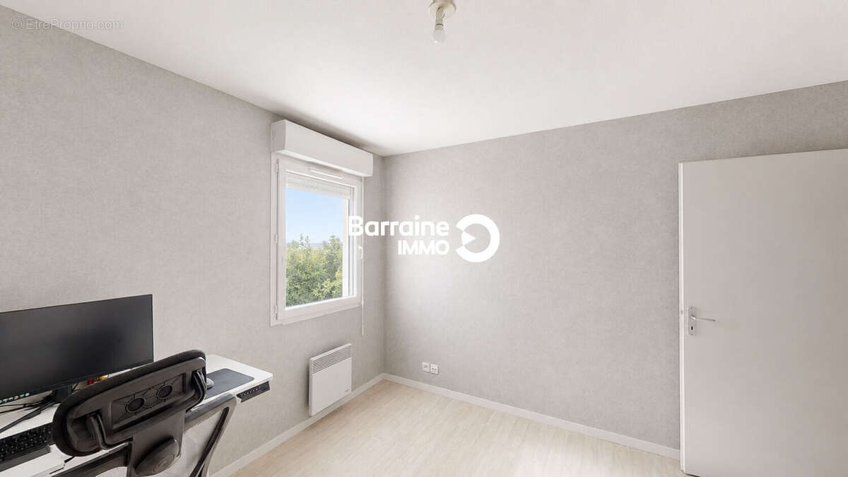 A vendre  crozon  appartement t3  2 chambres  jardn  parfait etat - photo 10