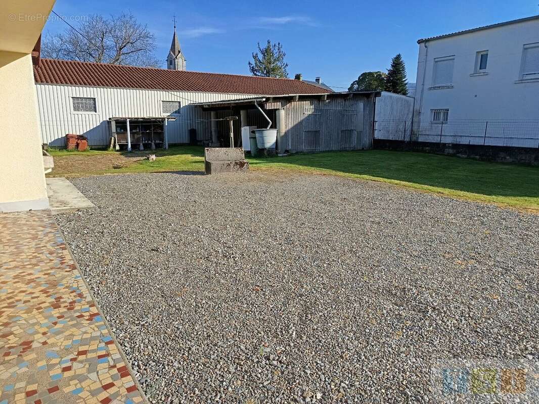 Maison à LA BARTHE-DE-NESTE