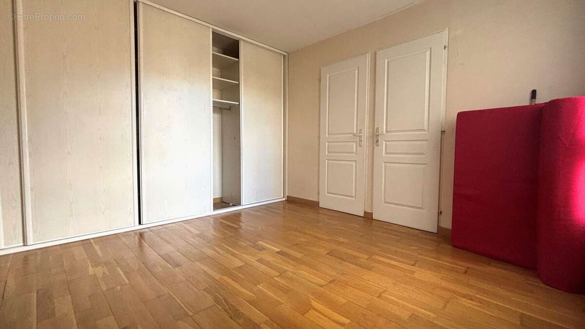 Appartement à MAISONS-ALFORT