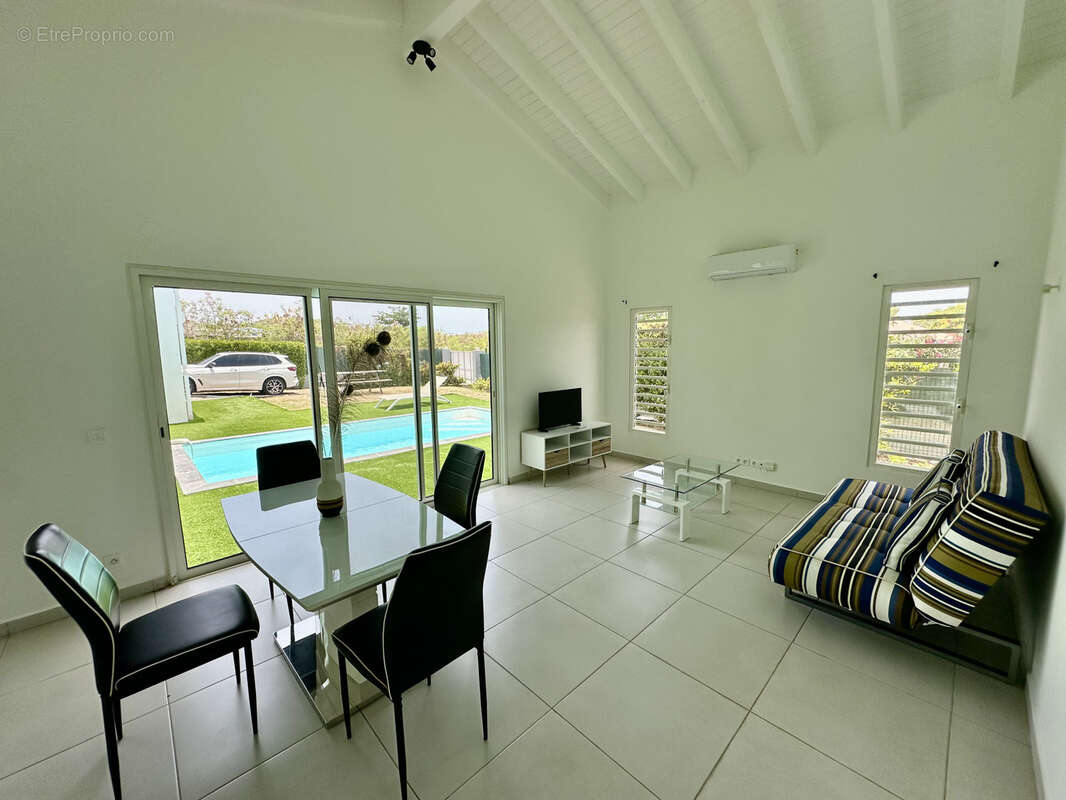 Maison à SAINT-MARTIN