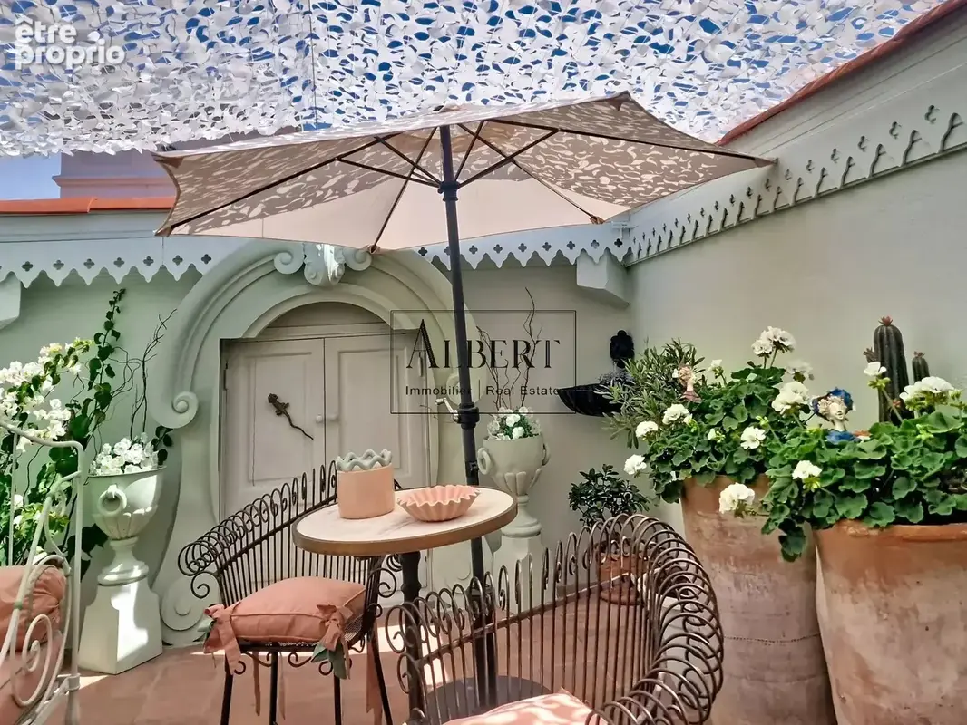 Cannes-Montfleury-  espace atypique   de 200 m2 - photo 3