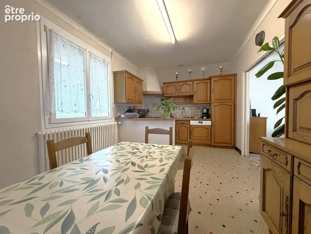 Entre AIZENAY et CHALLANS, maison 4 chambres sur 1432 m2 de terrain - photo 5
