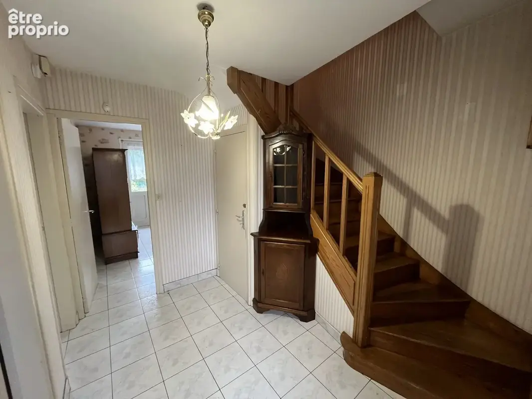 Maison 5 pièces 90 m² à vendre à Le Cateau-Cambresis (59360) - photo 3