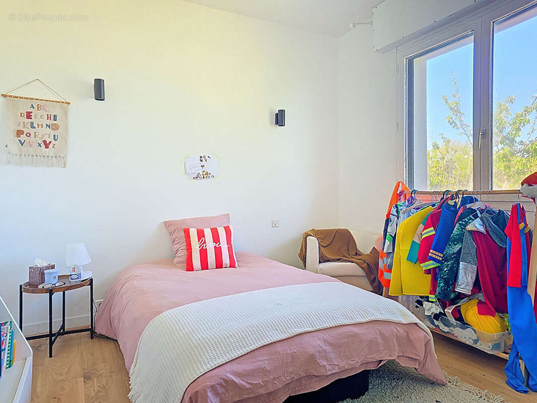 Maison à BLANQUEFORT