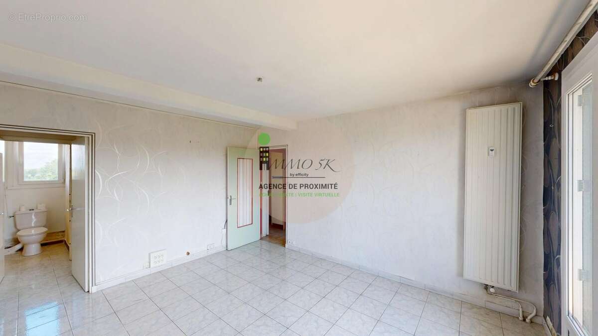 Appartement à RILLIEUX-LA-PAPE