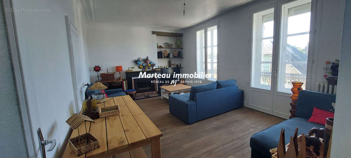 Maison à SAINT-CALAIS