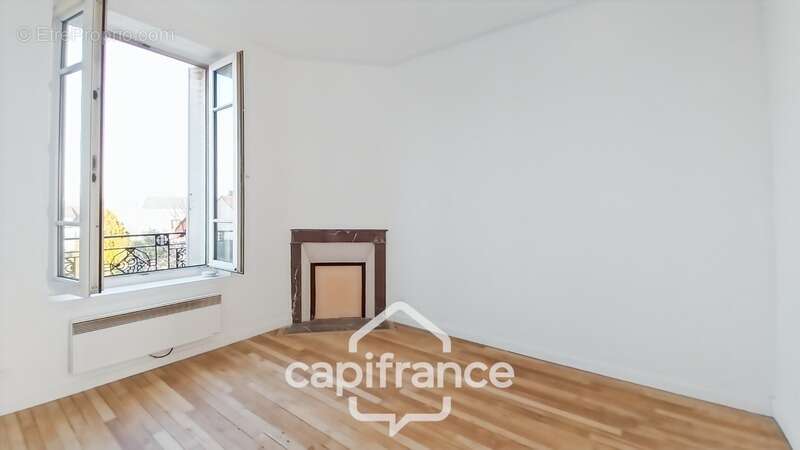 Appartement à MAISONS-ALFORT