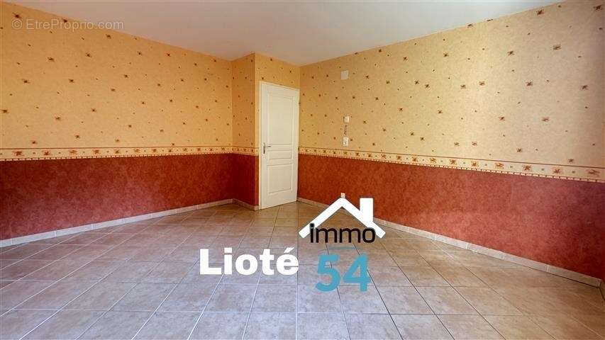 Maison à SAINT-MARD