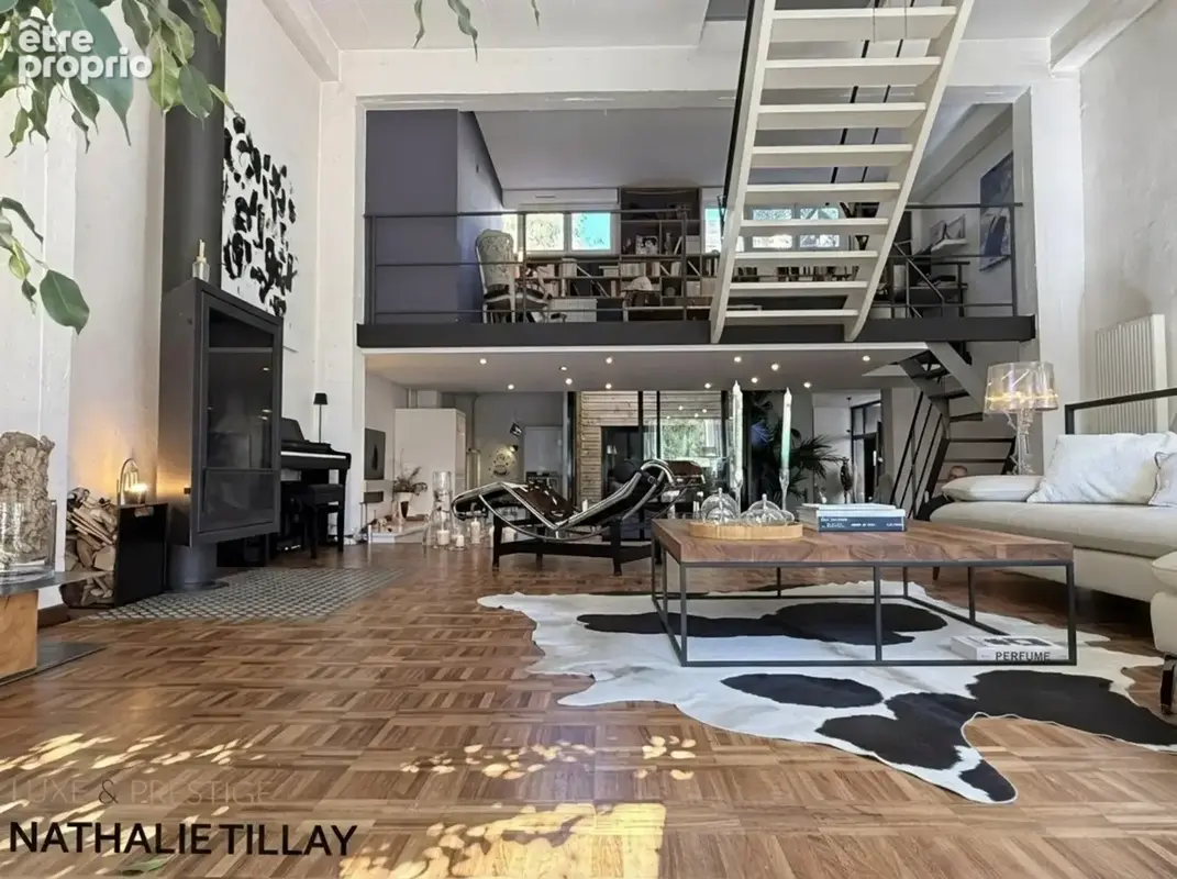 Orleans hyper centre, appartement loft à vendre. Patio interieur. Terrasse a ciel ouvert , salle de sport , garage. Unique - photo 2