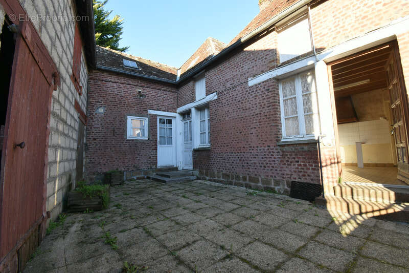 Maison à SAINT-FRAIMBAULT