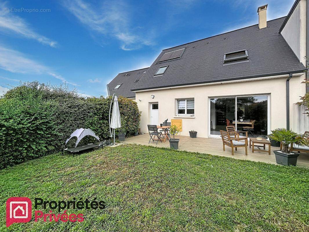 Maison à SAINTE-GEMMES-SUR-LOIRE