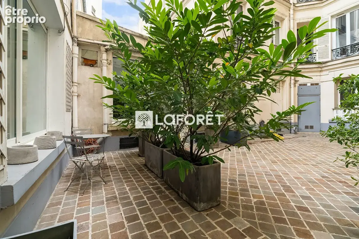 Maison - beaux volumes - standing - professions liberales acceptees - photo 10
