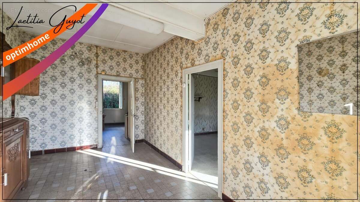 Maison à rénover avec grand terrain – Souvigny (03210) - photo 3