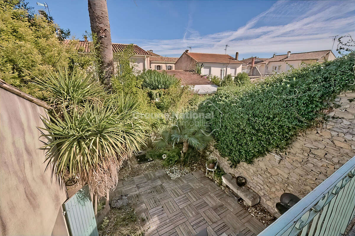 Maison à SAINT-LAURENT-D&#039;AIGOUZE