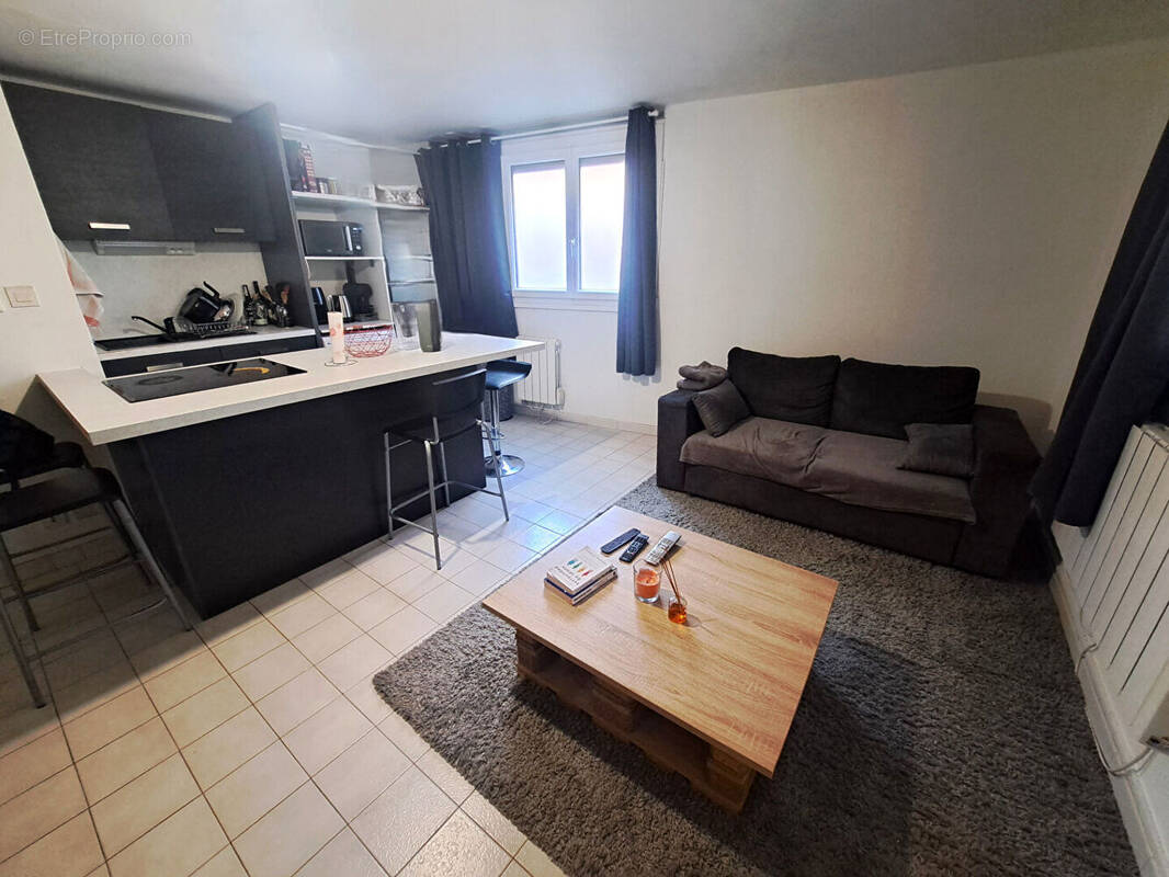 Appartement à SOUCIEU-EN-JARREST