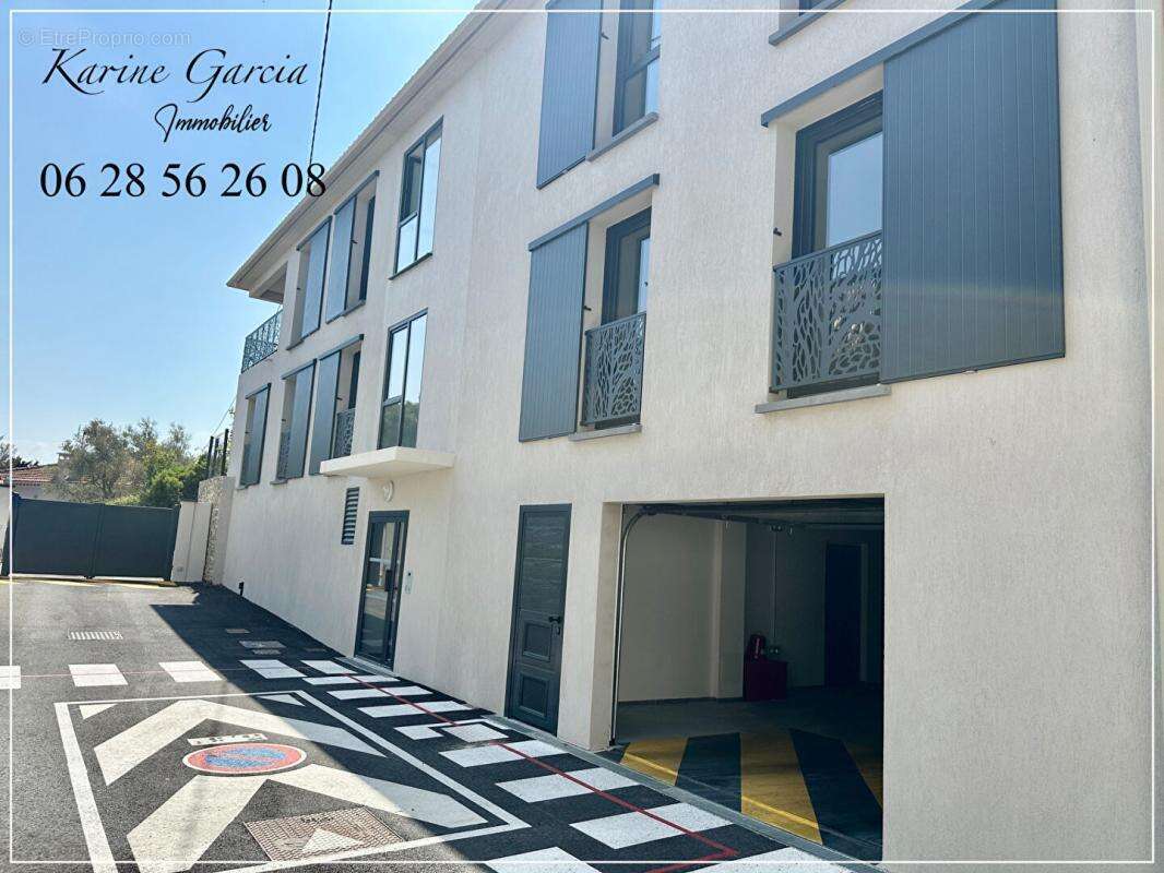 Six fours les plages - construction recente - appartement de type 3 -  68 m2 - terrain 54 m² - parking en sous sol - photo 14