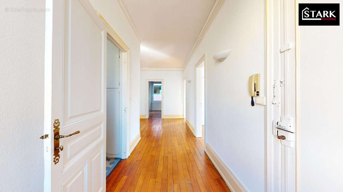 Appartement 106 m² à Belfort  - photo 3