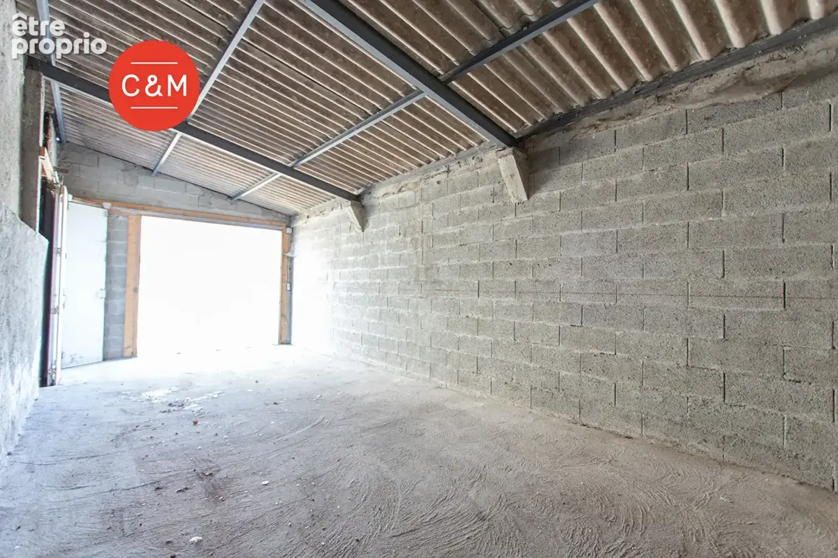 Geneston bourg - garage 34 m² - photo 3