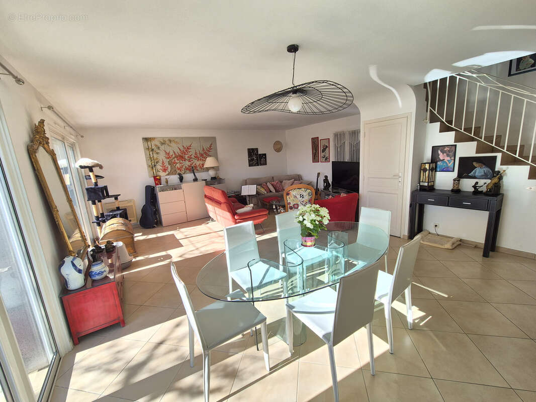 Appartement à HYERES