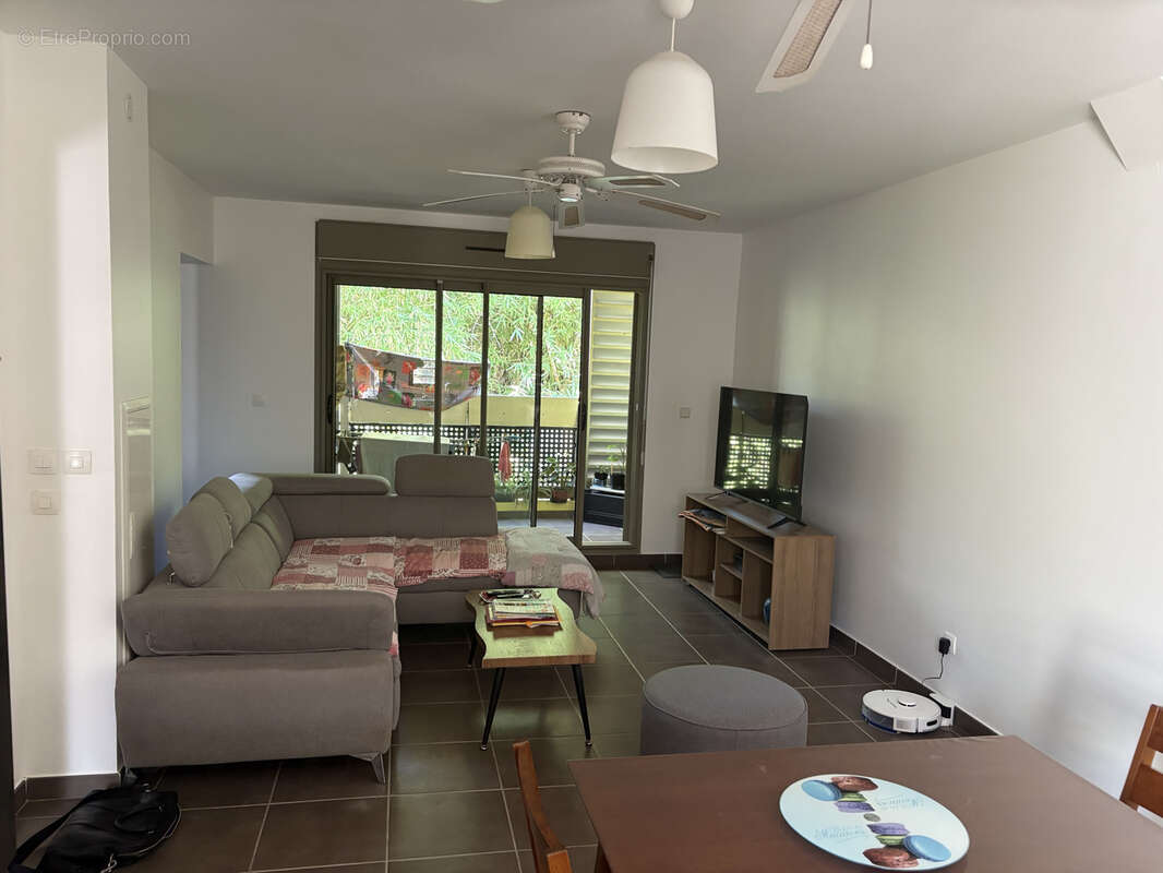 Appartement à SAINT-DENIS