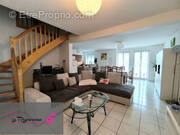 Maison à RADDON-ET-CHAPENDU