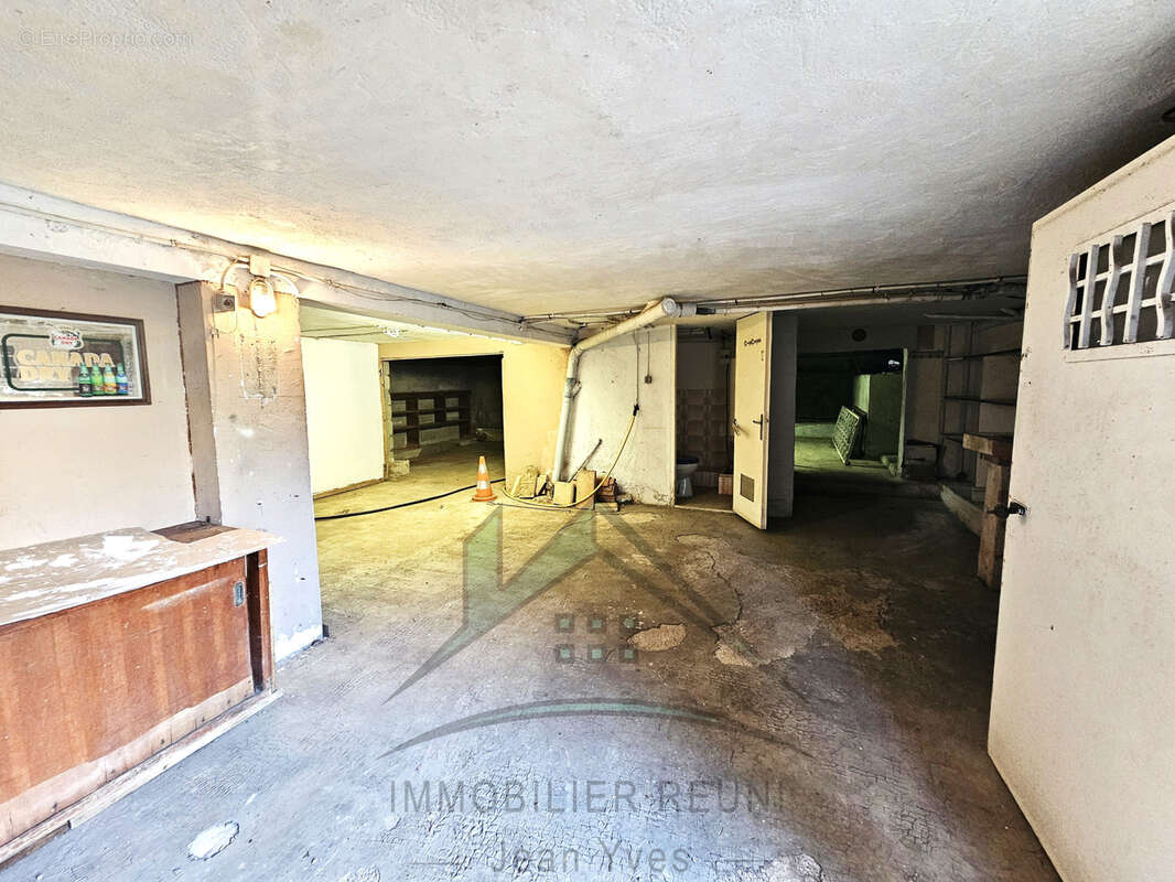 Maison à SAUSSET-LES-PINS