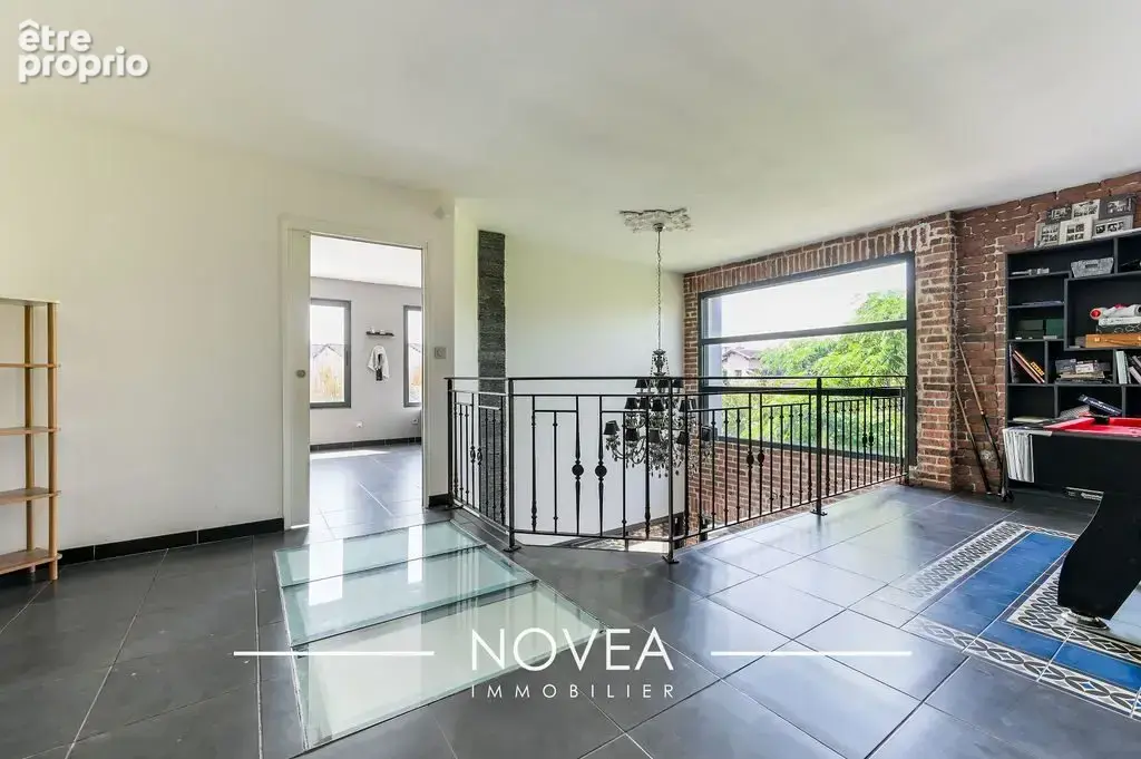 Maison 5 pièces 181 m² à vendre à Villeurbanne (69100) - photo 8