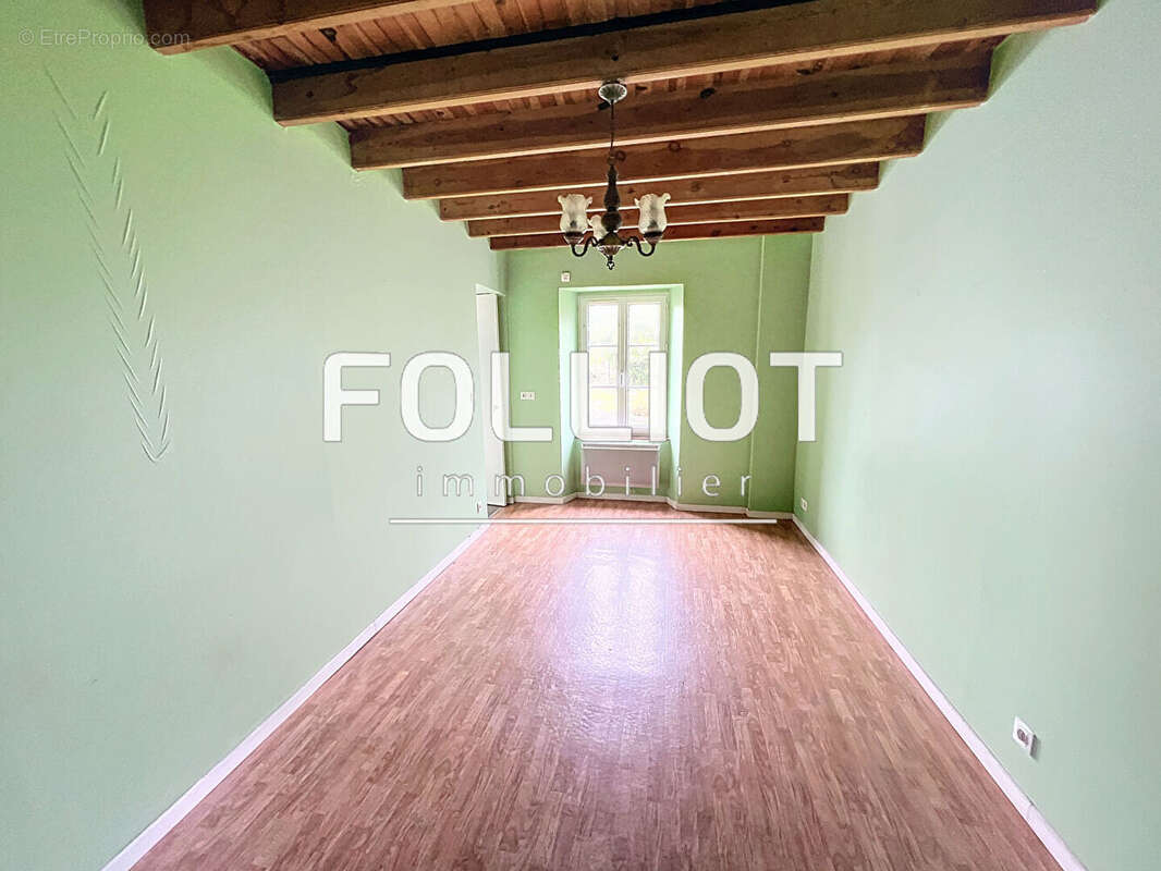 Maison à CERISY-LA-SALLE