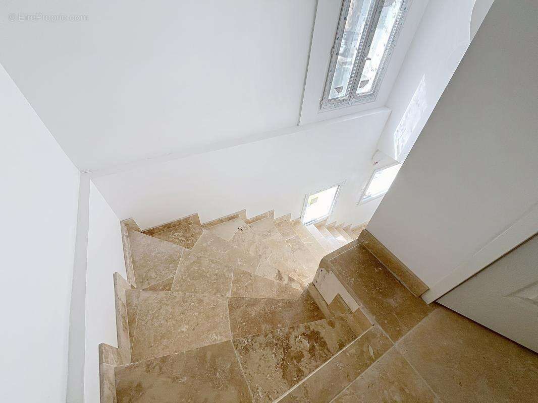 Appartement à MONTLOUIS-SUR-LOIRE