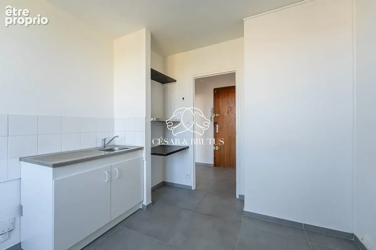Appartement 2 pièces 44 m² à vendre à Tassin-La-Demi-Lune (69160) - photo 7