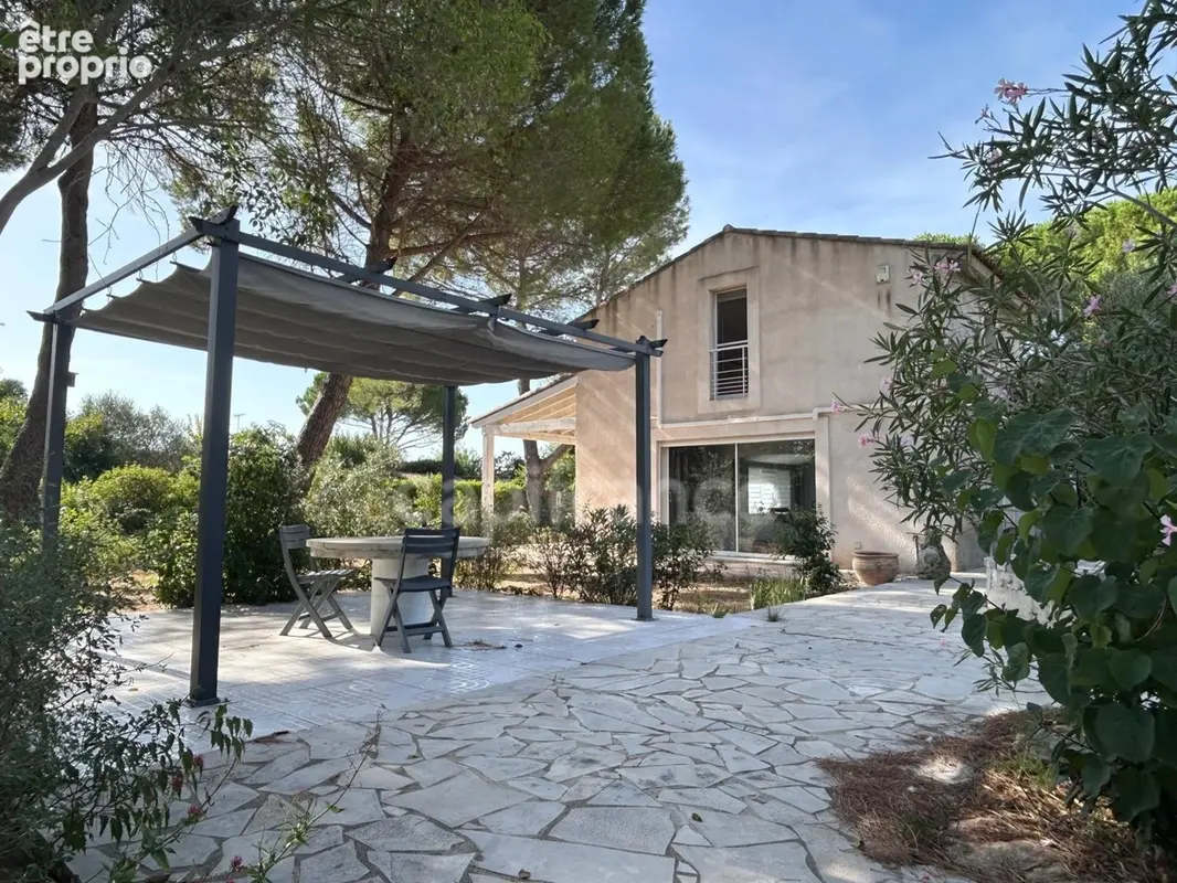 Maison de plain-pied 5 pièces de 204 m² avec piscine sur plus de 2 000 m² de terrain COURNONTERRAL (34) - photo 17
