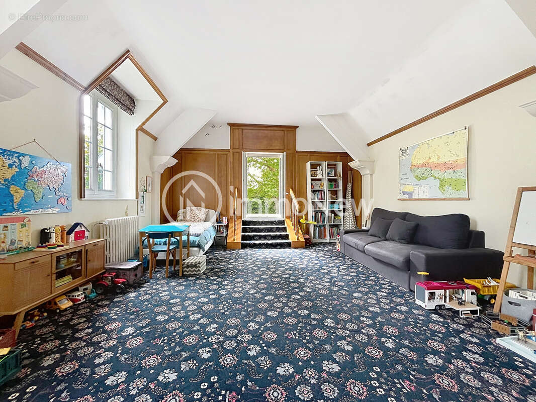 Un ancien manoir des années 1858 avec un terrain de plus de 6000m2 - photo 19