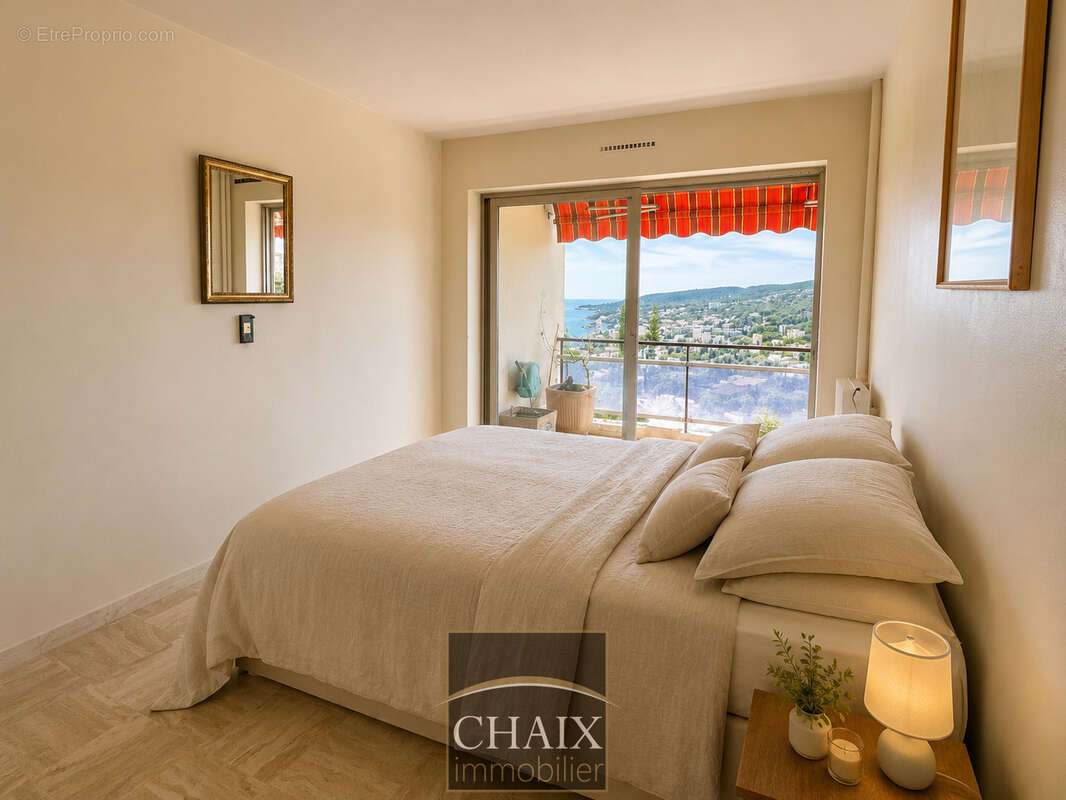 Appartement Cassis avec vue mer - piscine - ascenseur - garage - cave - photo 4