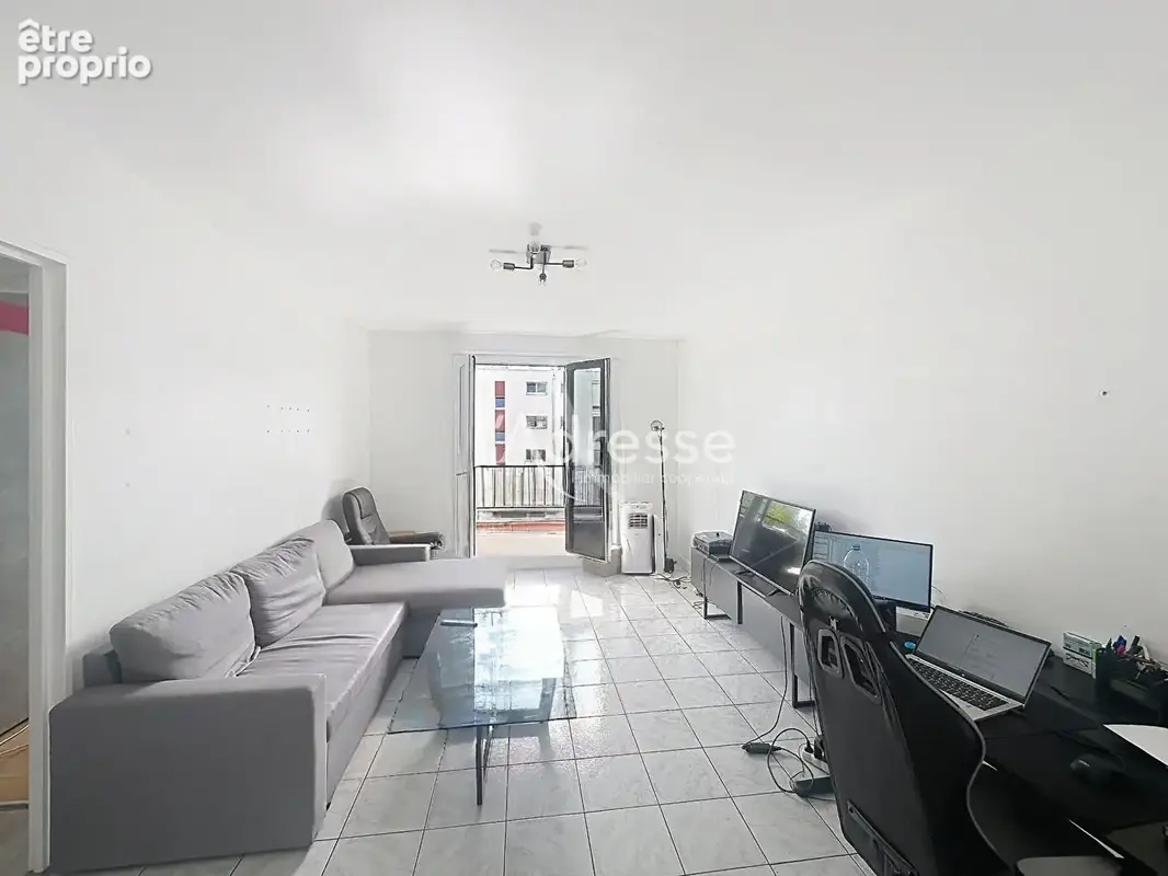 À VENDRE - Appartement F2 - idéal investissement - photo 2