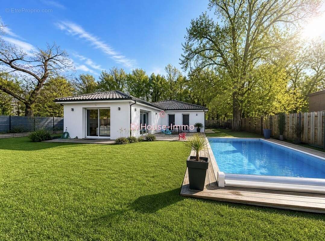 Maison à LE TAILLAN-MEDOC