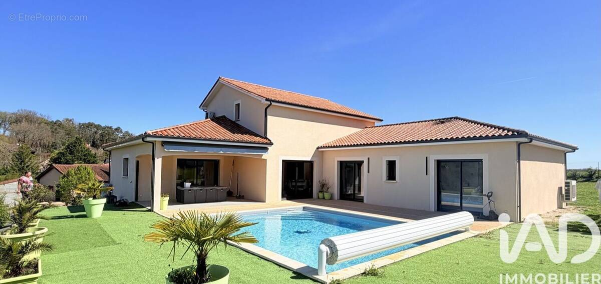 Photo 1 - Maison à TRELISSAC