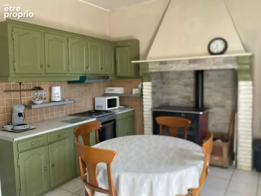 Maison de charme en pierres avec des espaces extérieurs très cosy. - photo 37